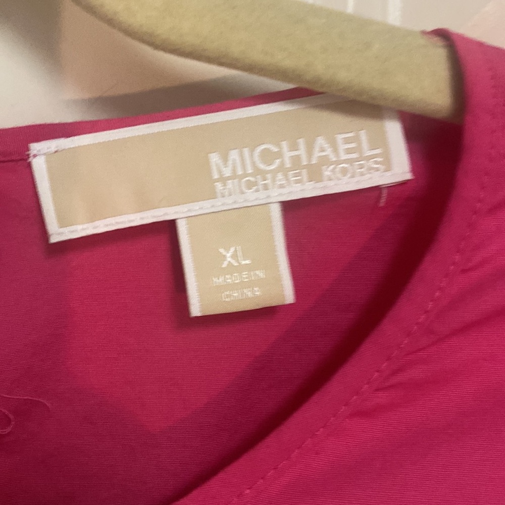 Michael Kors Magenta Blouse - Picture 4 of 7